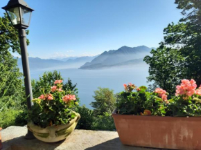 PARADISE UNDER THE STARS Stresa
